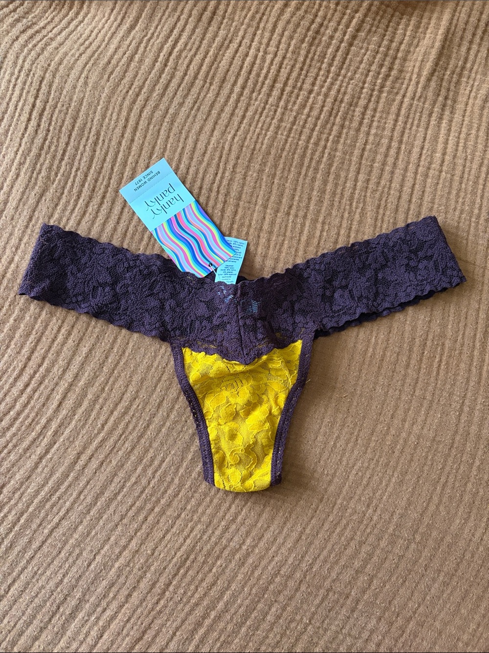 Hanky Panky Signature Lace Low Rise Thong